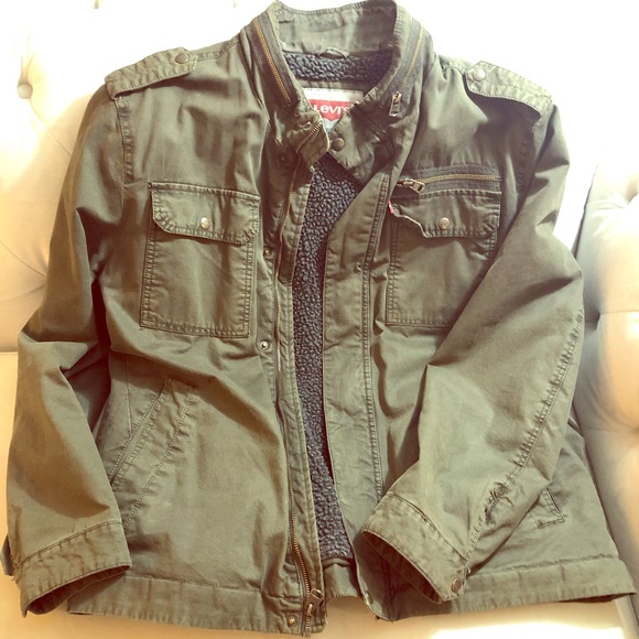 Levi's Other - Men Levi’s jacket size XXL